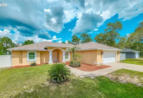 11213 Flower Ave, Weeki Wachee, FL 34613