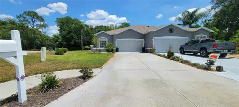 12136 Tournament View Ave, New Port Richey, FL 34654