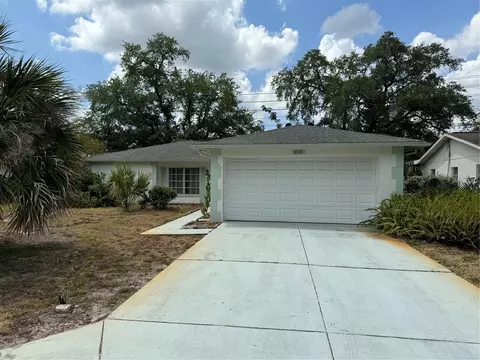 8310 Winding Wood Dr, Port Richey, FL 34668