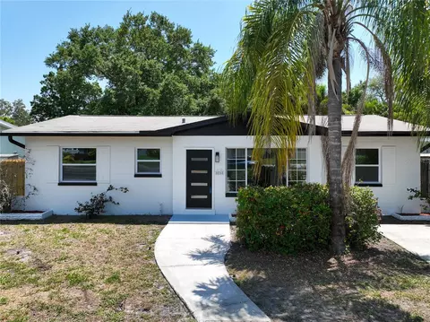 838 40th Ave NE, Saint Petersburg, FL 33703