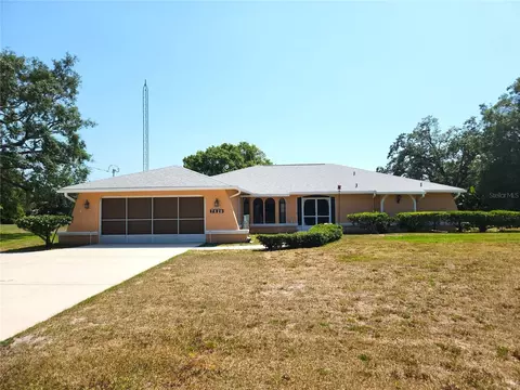 7620 Holiday Dr, Spring Hill, FL 34606
