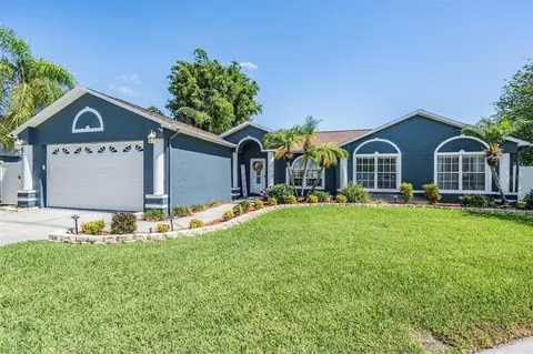 8523 Royal Hart Dr, New Port Richey, FL 34653
