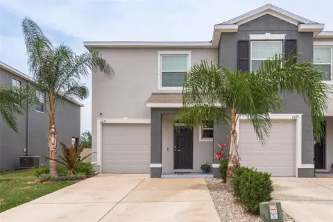 2693 Suncoast Blend Dr, Odessa, FL 33556