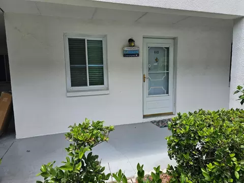 2060 Marilyn St #110, Clearwater, FL 33765