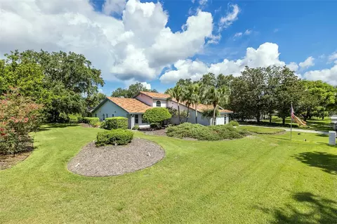 180 Garland Cir, Palm Harbor, FL 34683