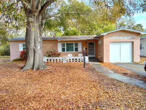 739 62nd Ave S, Saint Petersburg, FL 33705