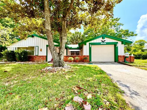 8020 Wildflower Row, Hudson, FL 34667