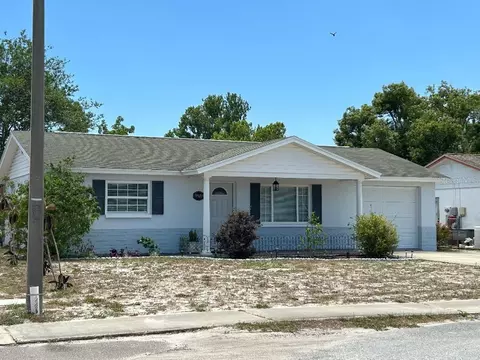 11920 Meadow Dr, Port Richey, FL 34668