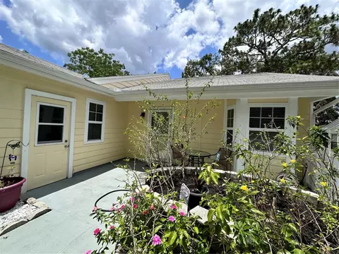 12525 Knollbrook Ln, Hudson, FL 34669