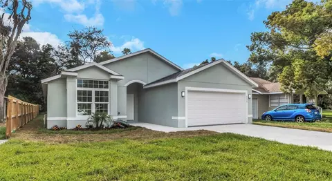 5579 La Salle Ct, New Port Richey, FL 34652