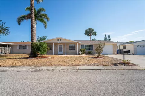 3507 Umber Rd, Holiday, FL 34691