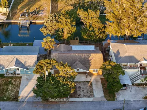 13912 Sommers Ave, Hudson, FL 34667