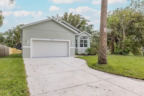 5242 Bougenville Dr, New Port Richey, FL 34652