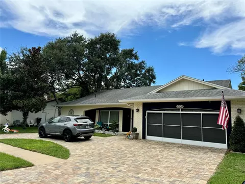 13105 Shadberry Ln, Hudson, FL 34667