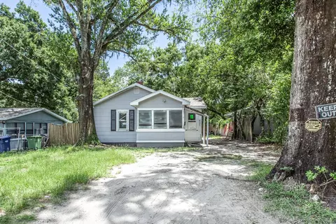 1319 E Norfolk St, Tampa, FL 33604