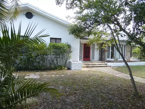 1632 Cleveland St, Clearwater, FL 33755