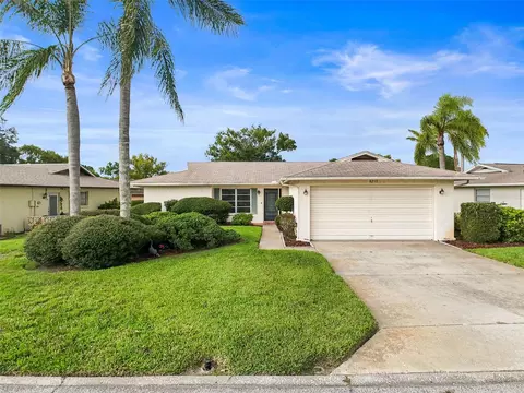8210 Lora Del Rio Dr, Port Richey, FL 34668