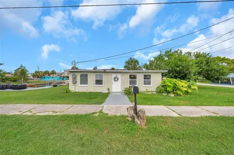 13413 Delmar Dr, Hudson, FL 34667