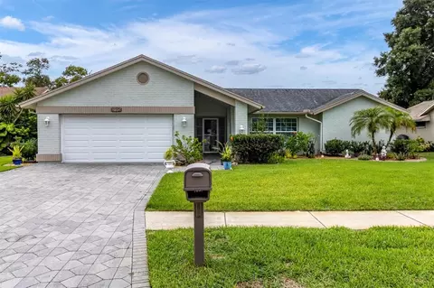 8530 Braxton Dr, Hudson, FL 34667 photo 1