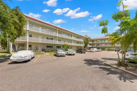 2260 Costa Rican Dr #24, Clearwater, FL 33763