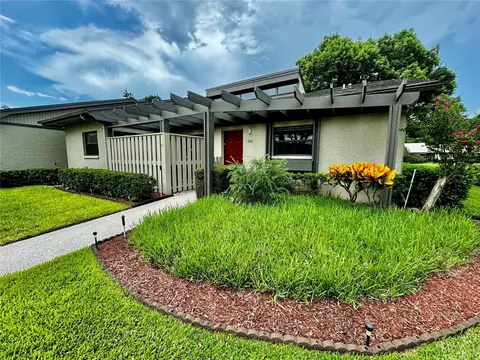 590 Hickorynut Ave, Oldsmar, FL 34677