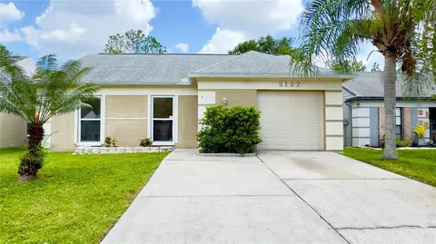 2127 Redleaf Dr, Brandon, FL 33510