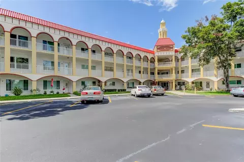 2430 Florentine Way #8, Clearwater, FL 33763