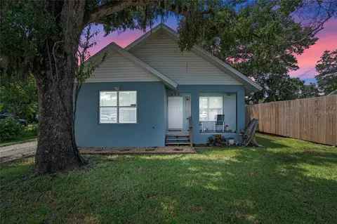 1232 30th Ave E, Bradenton, FL 34208