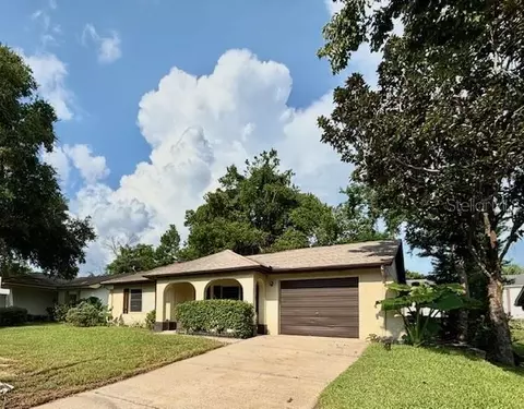 12215 Quail Run Row, Hudson, FL 34667