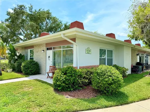 4318 Tahitian Gardens Cir #4318, Holiday, FL 34691
