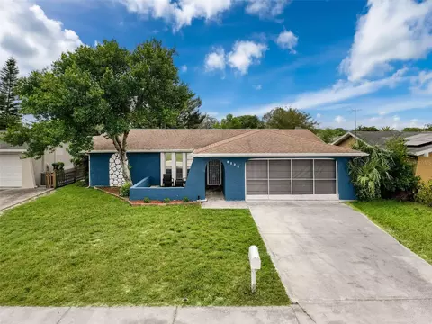 8234 Medford Dr, Port Richey, FL 34668