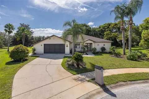18604 Royal Ct, Hudson, FL 34667