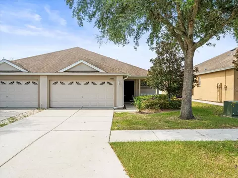 3897 Crossline Dr, Spring Hill, FL 34609