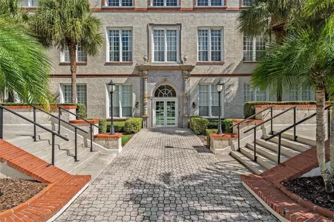 701 Mirror Lake Dr N #314, Saint Petersburg, FL 33701