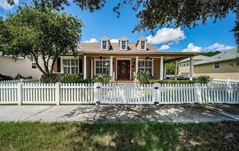 10249 Nicklaus Dr, New Port Richey, FL 34655