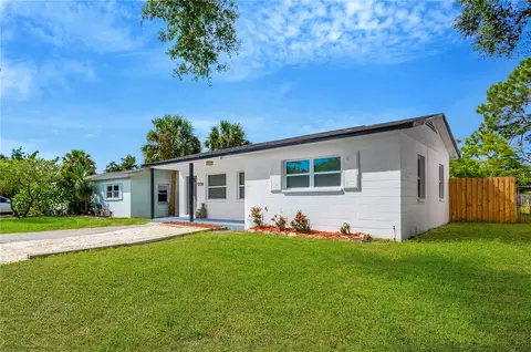 5735 Burlington Ave N, Saint Petersburg, FL 33710