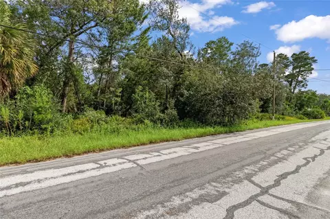 8055 Filson St, Weeki Wachee, FL 34613
