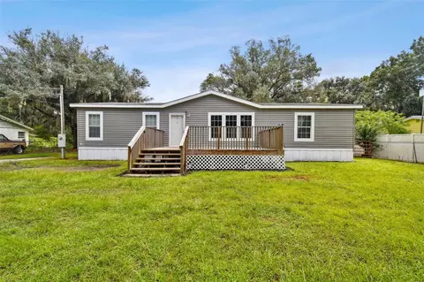 416 S Wiggins Rd, Plant City, FL 33566