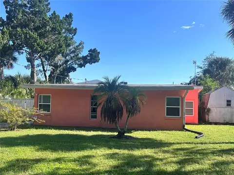 6828 Harbor Dr, Hudson, FL 34667