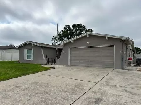 8536 Paxton Dr, Port Richey, FL 34668