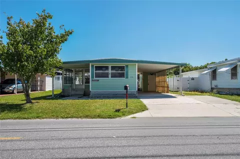 5200 Darlington Rd, Holiday, FL 34690