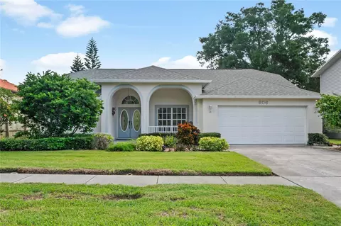606 Seaside Dr, Tarpon Springs, FL 34689
