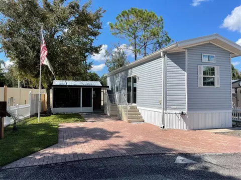 20300 Leonard Rd #2, Lutz, FL 33558