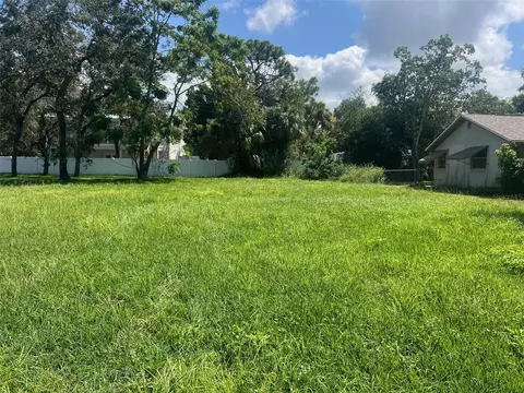 16116 Blackbeard Ln, Hudson, FL 34667