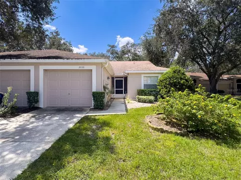 35316 Whispering Pines Dr, Zephyrhills, FL 33541