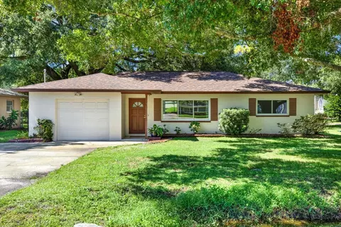 2176 NE Coachman Rd, Clearwater, FL 33765