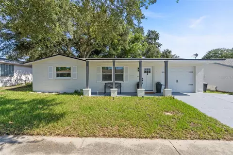 6303 Flag Dr, New Port Richey, FL 34653