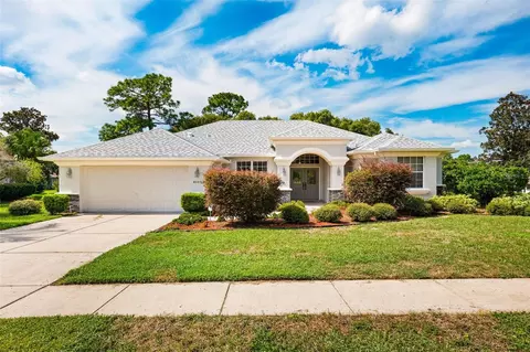 4009 Cedar Crest Loop, Spring Hill, FL 34609