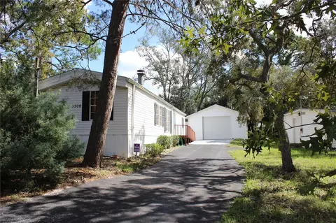 3300 Horseshoe Ln, Spring Hill, FL 34606