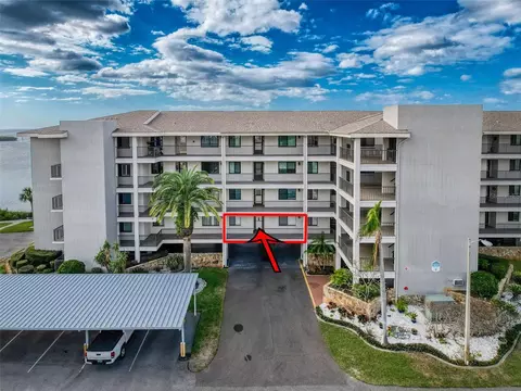 8211 Brent St #813, Port Richey, FL 34668
